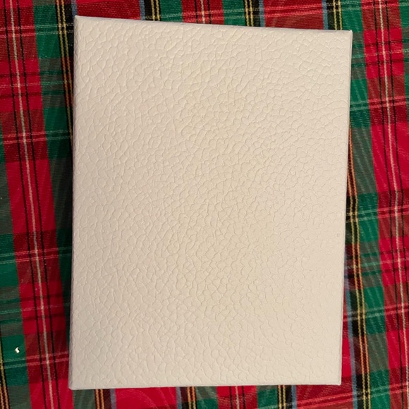 Dior Luxe Black and Silver Lipstick - Picture 5 of 5